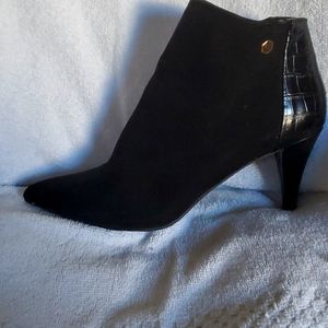 Suede/leather back shoe boots